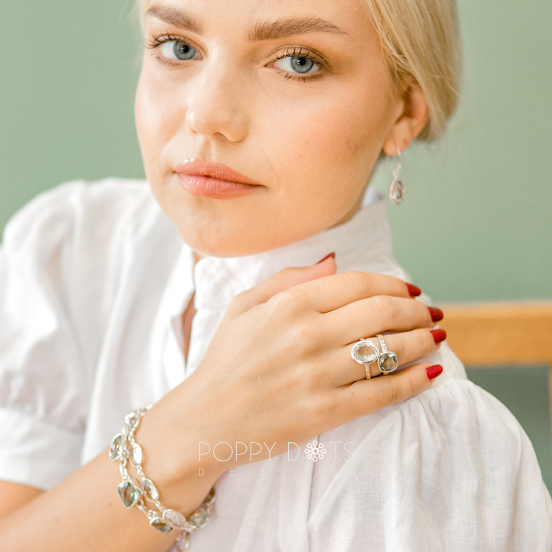 Luxurious Sterling Silver Green Amethyst Square Ring