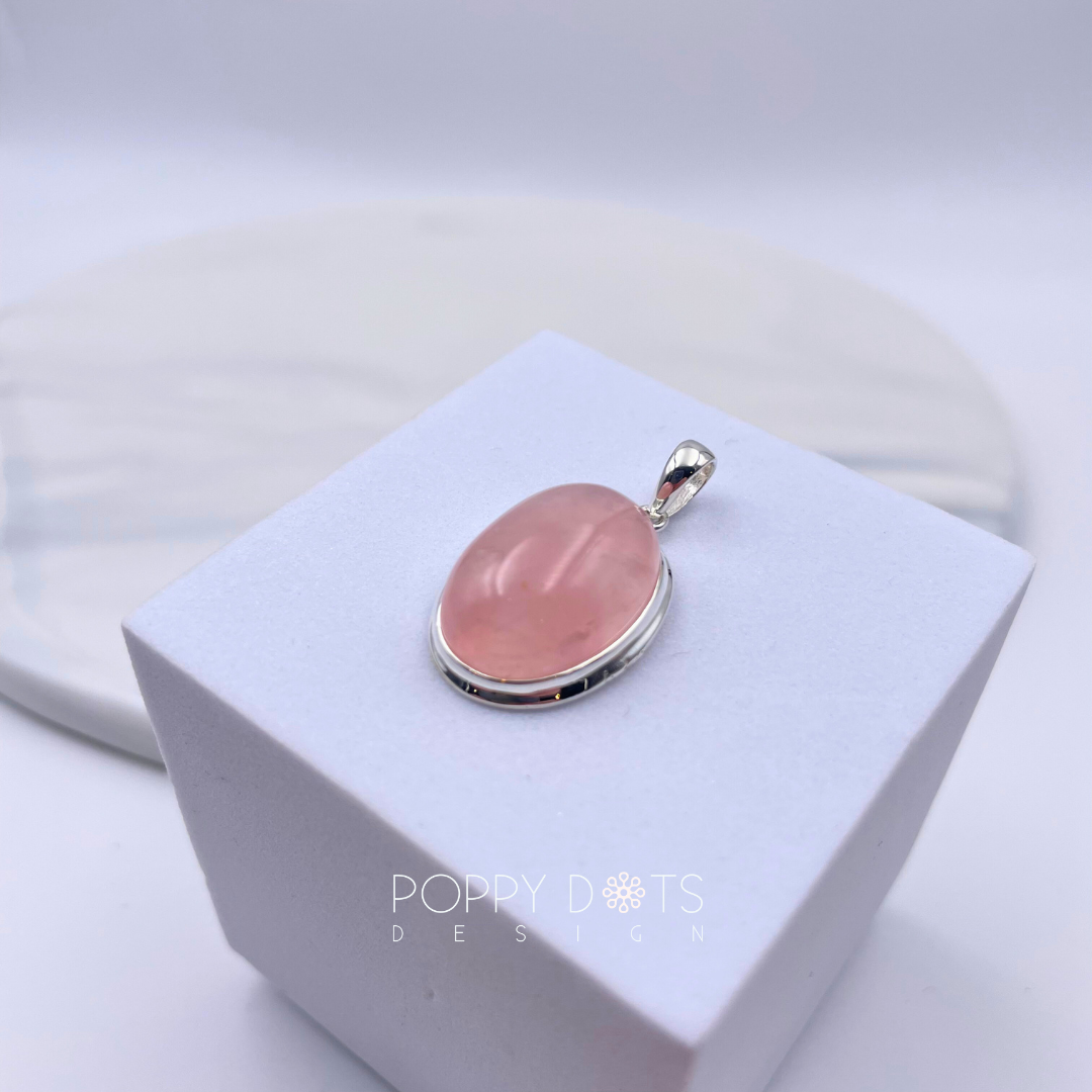 Sterling Silver Cab Oval Rose Quartz Pendant