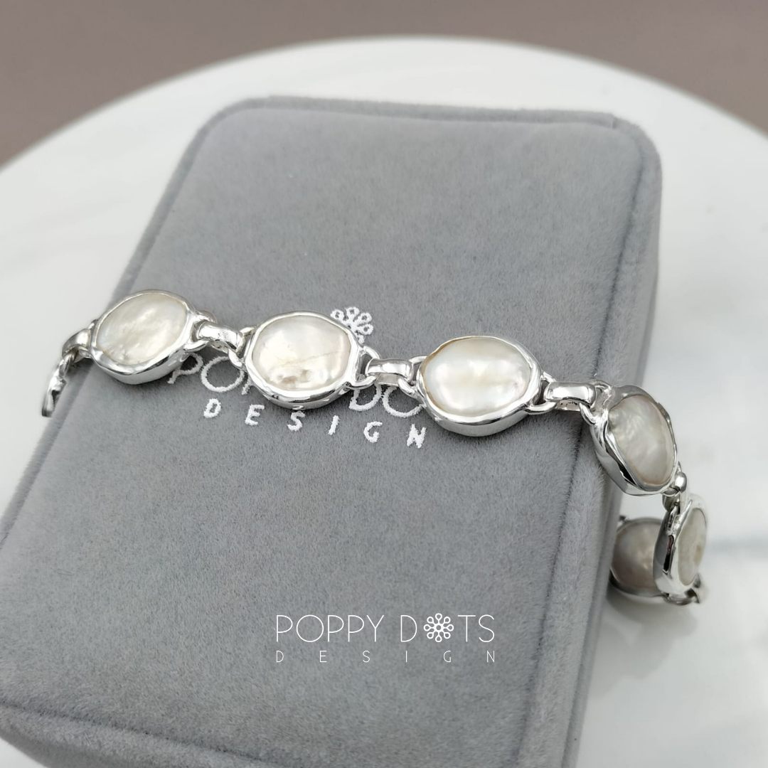 Luxurious Sterling Silver Coin Pearl Bracelet